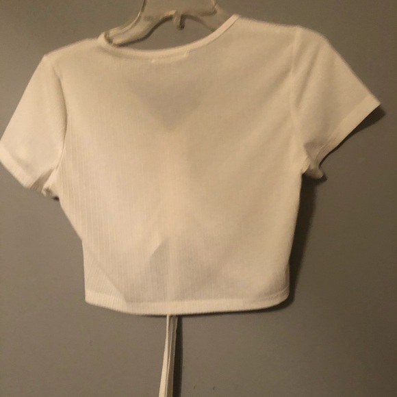 White scrunchie top - Picture 2 of 2
